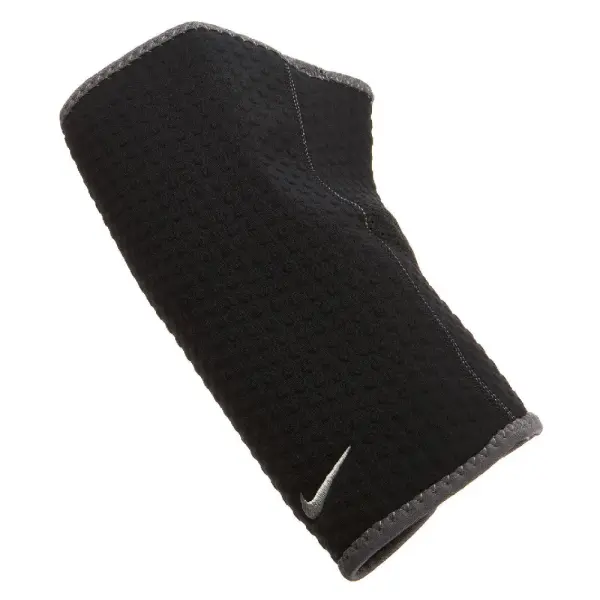 Codera Nike (FE0124-020)