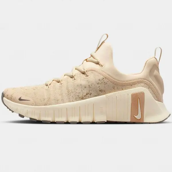 Nike Dama Free Metcon 6 SE Light Khaki Coconut Milk Cave Stone (IB6549-200)