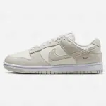 Nike dama Dunk Low SE ‘Sail White Metallic Silver’ Grey (IO4244-105)