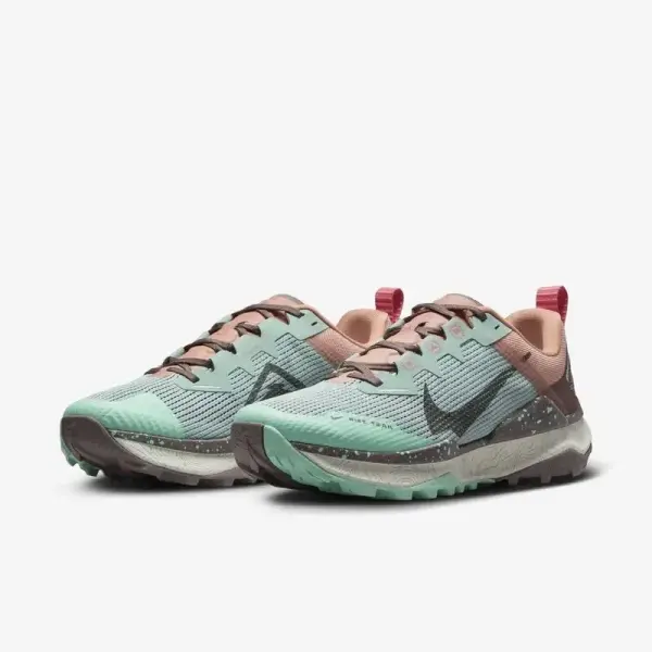 Nike Wildhorse 8 - DR2689-301